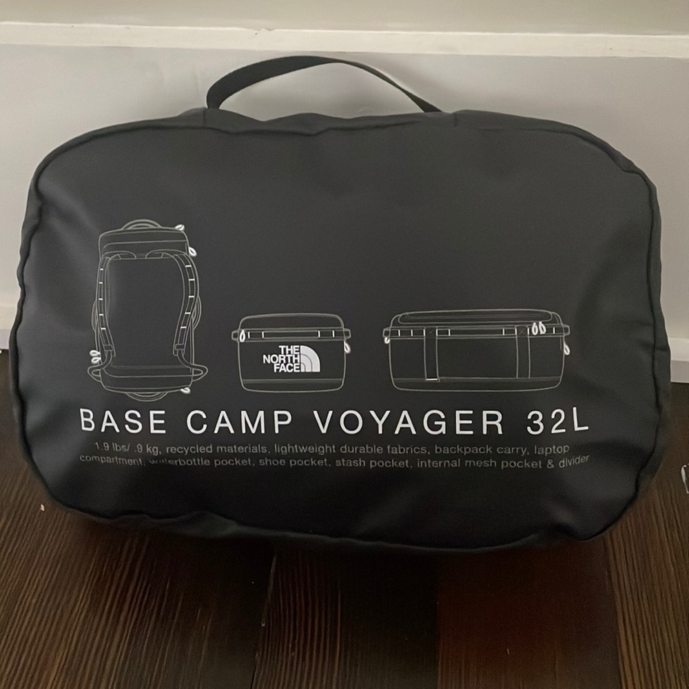 North Face Base Camp Voyager Duffel - 32L